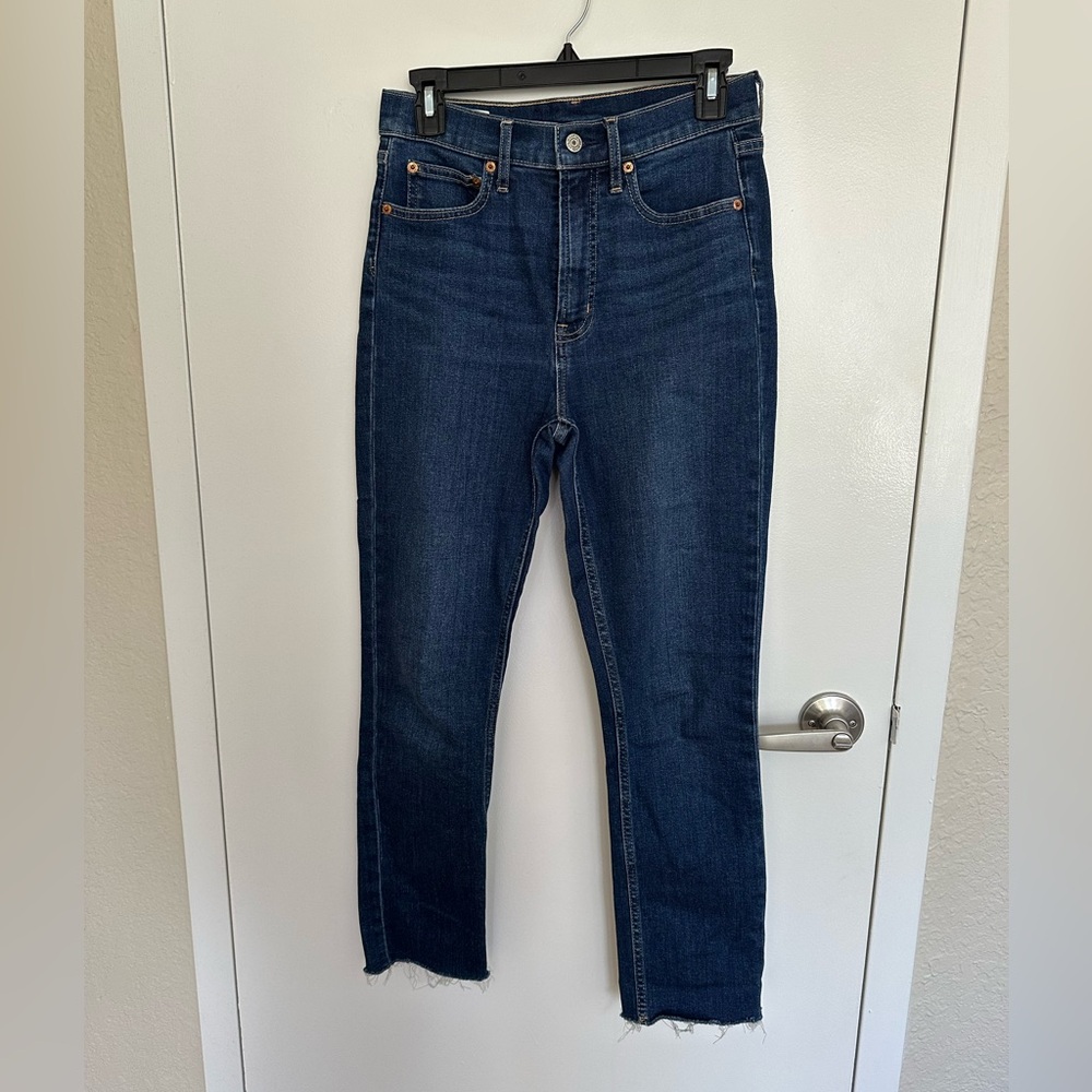 GAP Blue Ankle Cropped Jeans